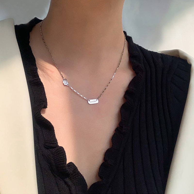 vòng cổ Mạ Bạc 925 Mặt Chữ May Mắn Cho Nữ