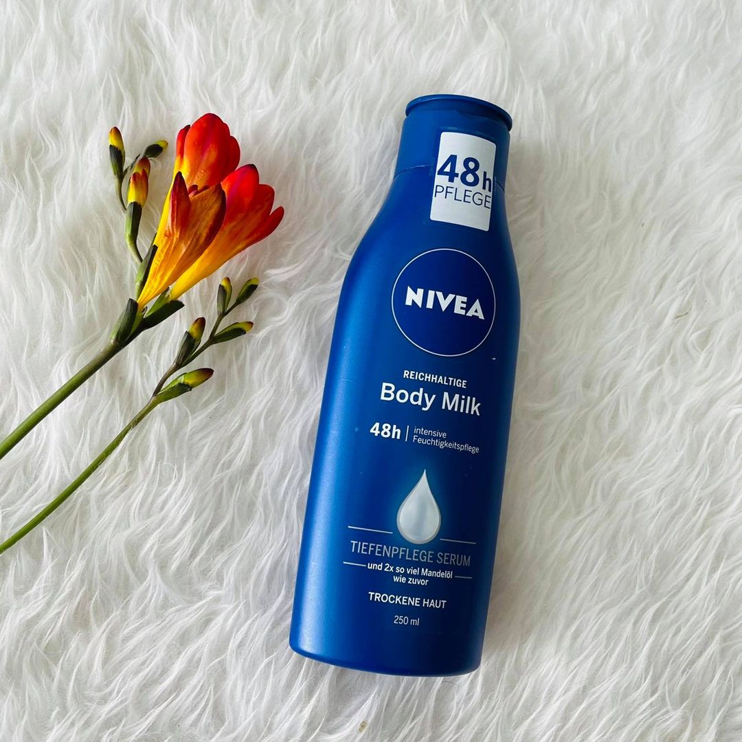 Sữa dưỡng thể Nivea serum