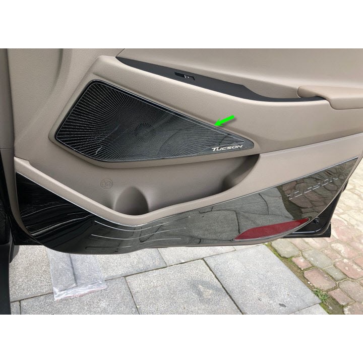 Ốp táp li và màng loa cánh cửa Hyundai Tucson 2016-2021