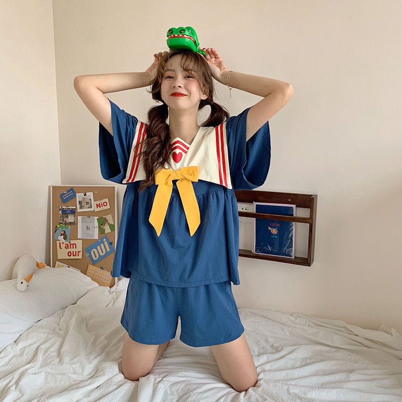 Bộ Đồ Ngủ Dáng Rộng In Hình Thủy Thủ Mặt Trăng Dễ Thương