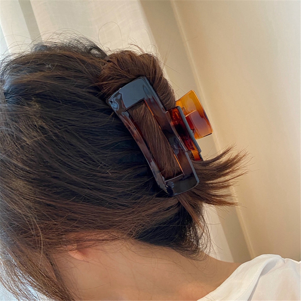 Kẹp tóc màu trơn đơn giản xinh xắn dành cho nữ