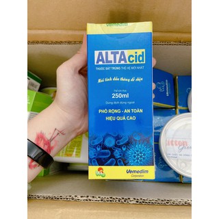 thuốc xịt sát trùng- khử khuẩn - khử mùi Altacid dành cho chuồng trại chó mèo