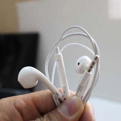 Tai nghe nhét tai có dây giắc cắm 3.5mm tích hợp micro chất lượng cao dành cho điện thoại