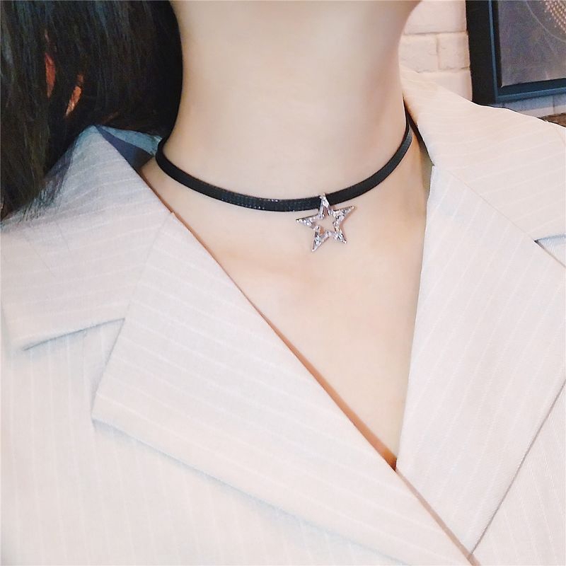 Chocker sao đá
