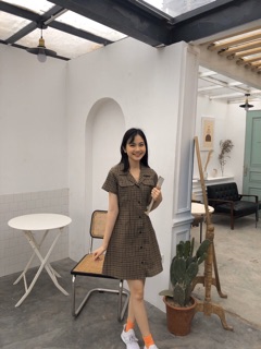 Đầm Karo Cổ Bẻ