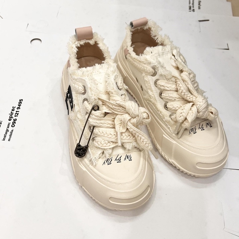 Giày thể thao xve vải đế cao su