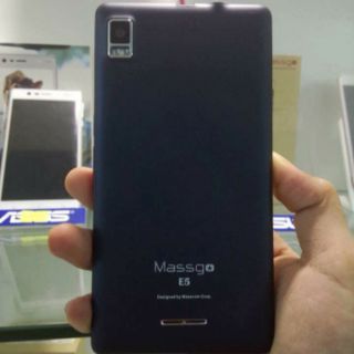 Điện thoại Massgo E5 16GB