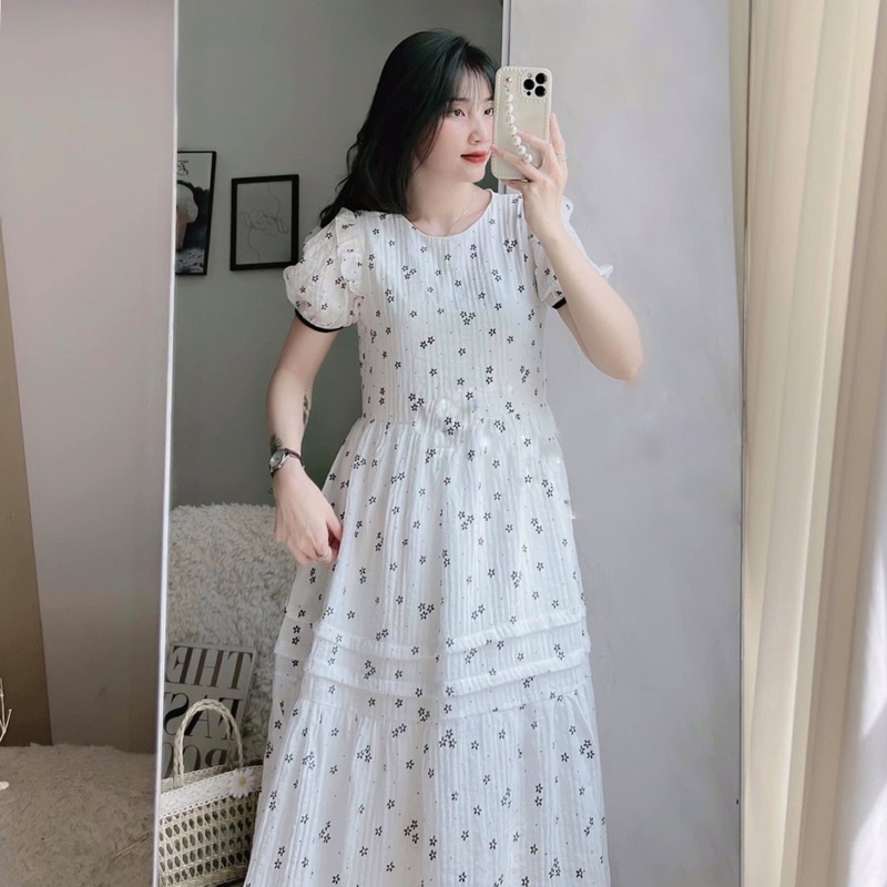 Đầm midi babydoll trắng hoa nhí đen