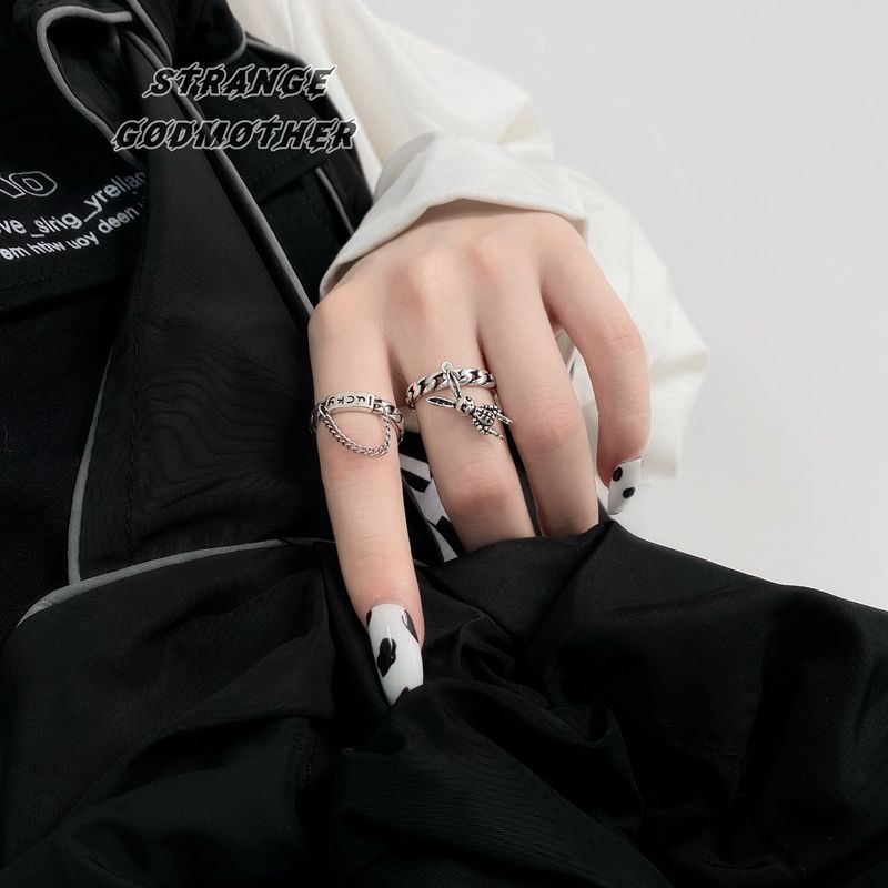 Nhẫn hở phối mặt hình thỏ phong cách retro cá tính