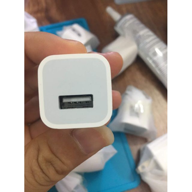 Sẵn hàng Củ sạc C4 dòng 1A