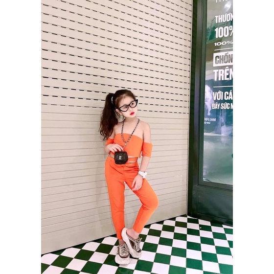 Set bộ body xẻ vai bé gái