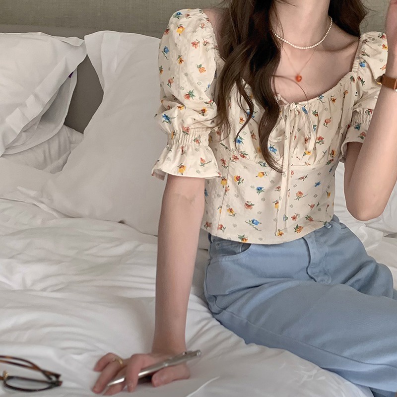 Áo Voan Cổ Vuông Tay Ngắn Họa Tiết Hoa Xinh Xắn Cho Nữ