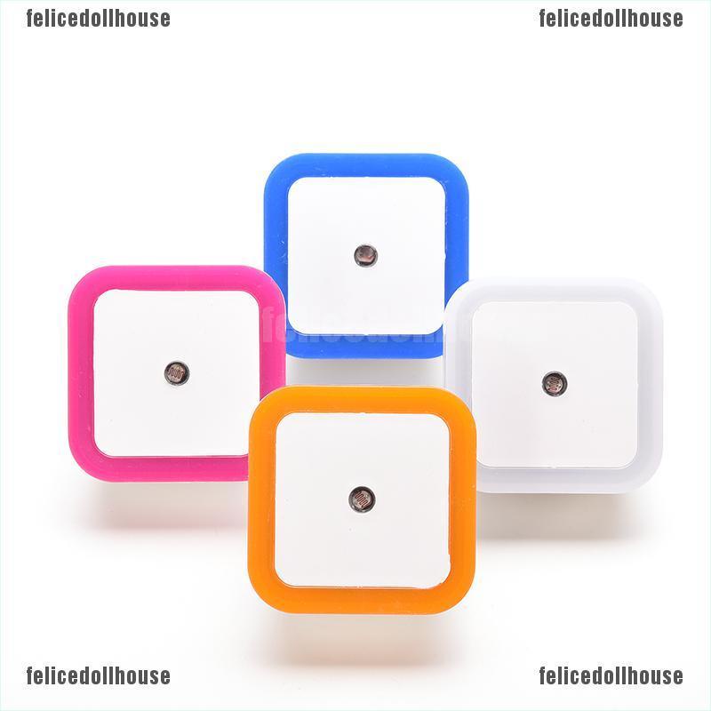 Đèn ngủ LED tự động điều khiển cảm biến giắc cắm US dành cho phòng ngủ