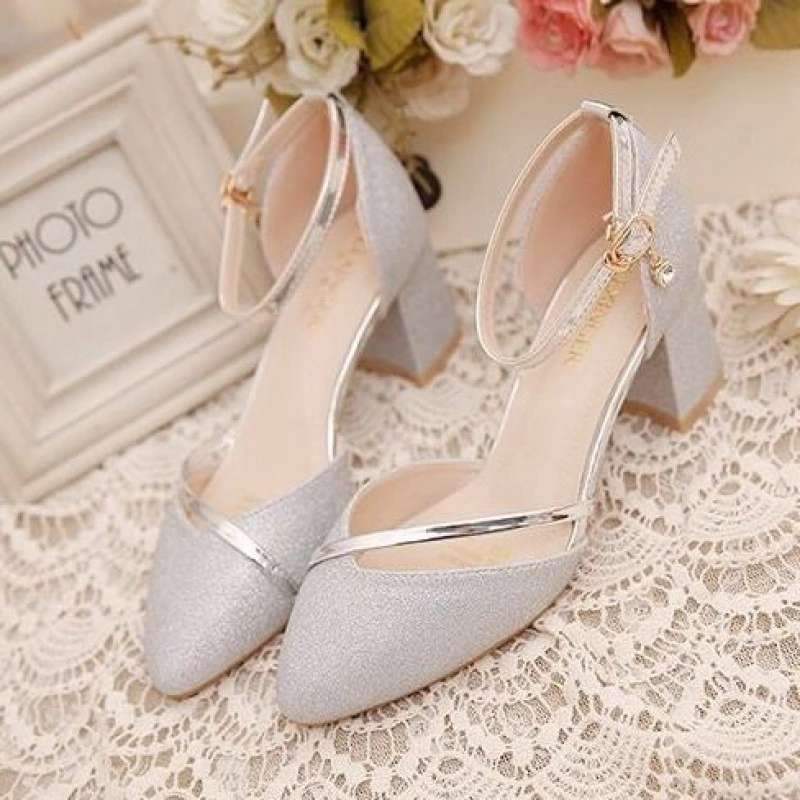 Fashion Trend Thick-heeled Sandals Korean Mid-heel Sexy Evening Shoes Student Shoes 2021 New Baotou Sandals Women