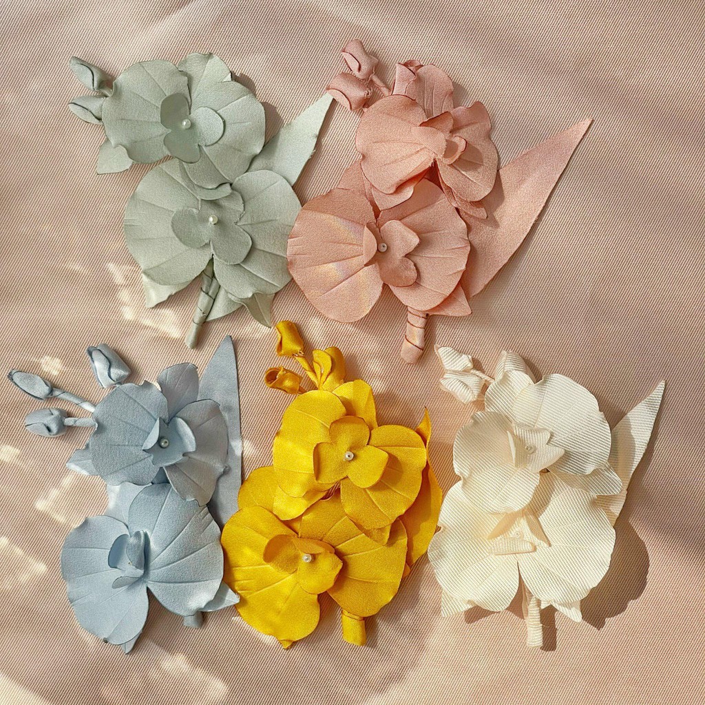MOLLYNISTA - Hoa cài áo phong lan