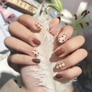 Nhãn dán móng trang trí màu sắc đẹp mắt