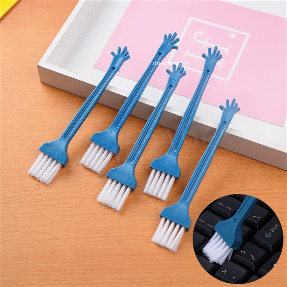 1 Chổi Nhựa Mini Làm Sạch Bàn Phím Máy Tính