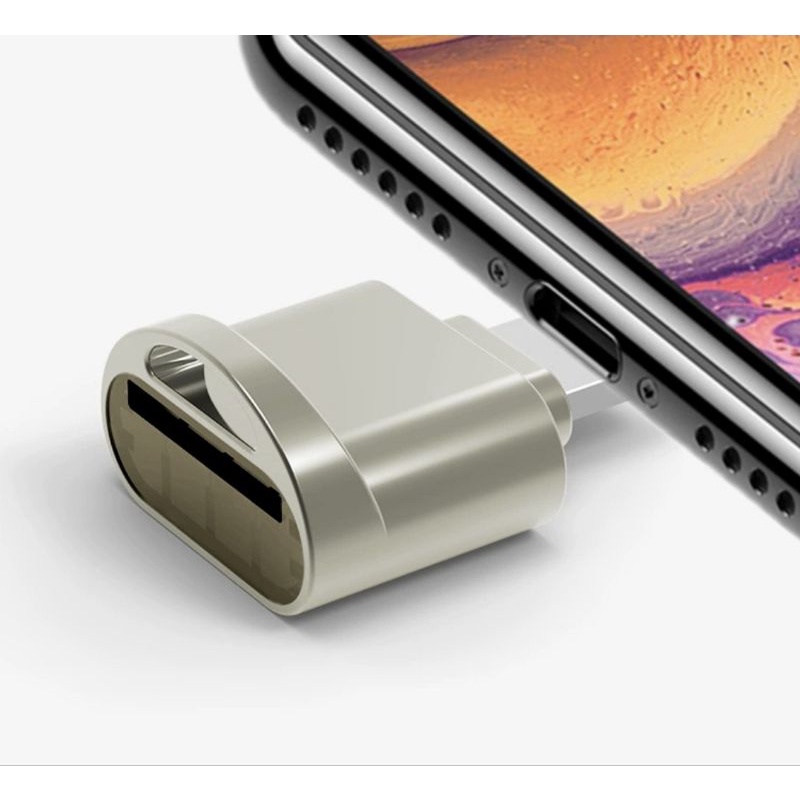 Đầu đọc thẻ GoPro cho điện thoại.