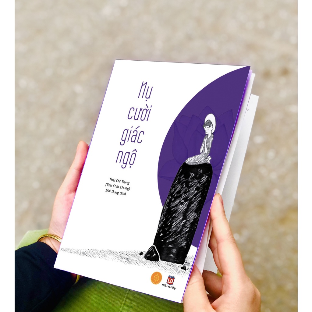Sách - Nụ Cười Giác Ngộ + Tặng Kèm Bookmark