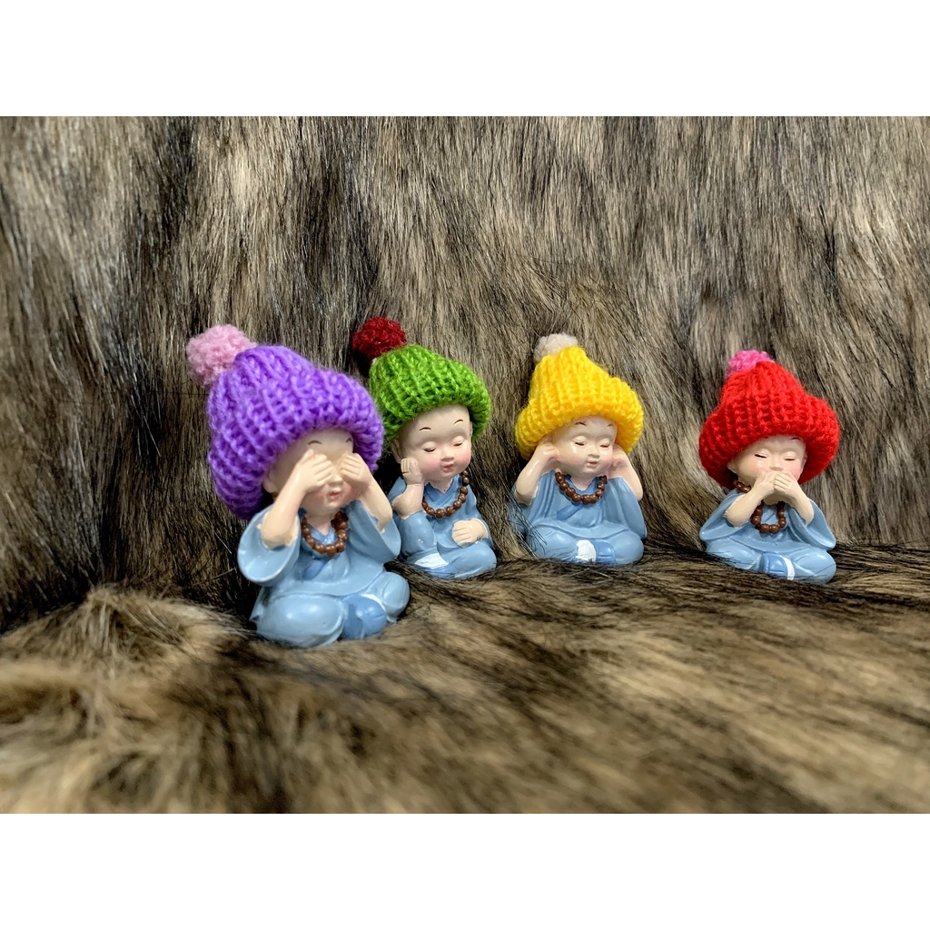 Bộ tượng tứ không đeo tràng hạt đội nón len phong thuỷ Nhật Bản