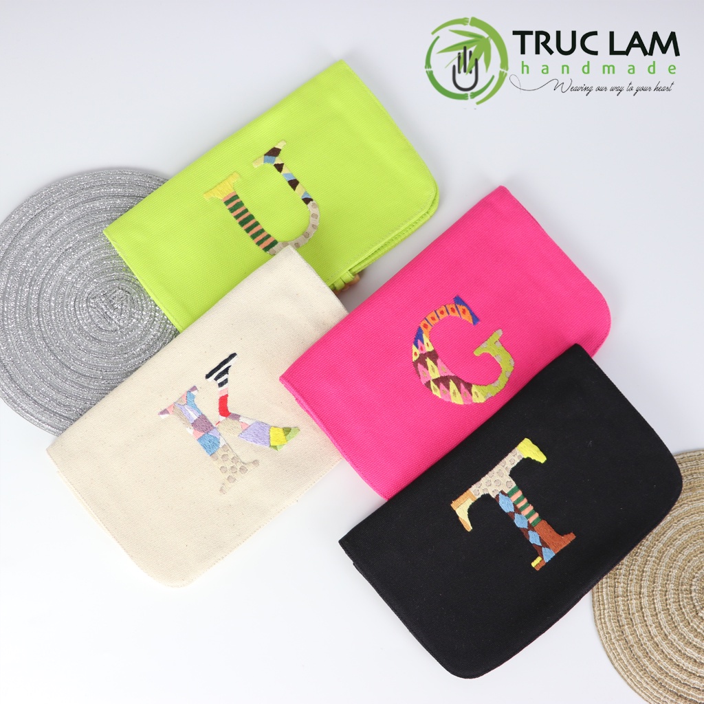Ví Nữ Cầm Tay Thêu Họa Tiết Chữ Cái U K T G Phối Màu Cực Đẹp - Trúc Lâm Handmade