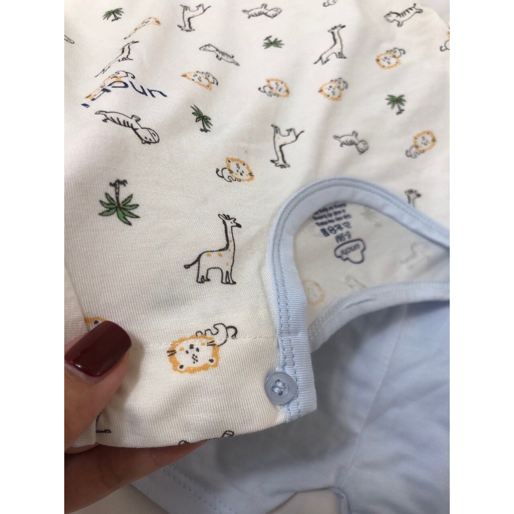 Bộ sơ sinh cộc tay cho bé trai gái trắng vạt chéo cài vai petit mềm mịn thấm hút mồ hôi