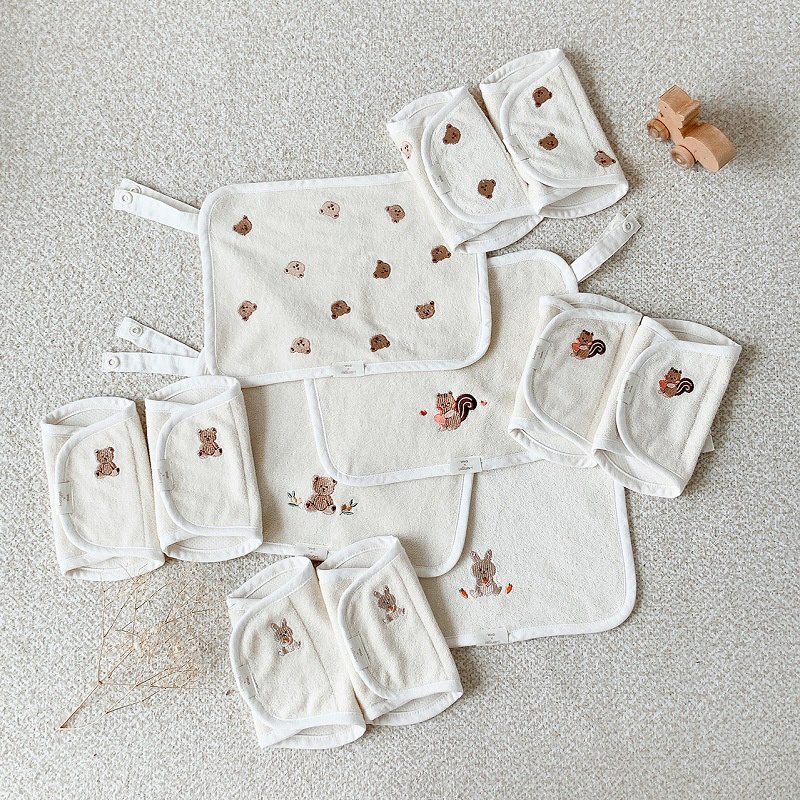 Khăn Yếm Đeo Ngực / Hông Bằng Cotton Trơn Phong Cách Hàn Quốc Cho Bé