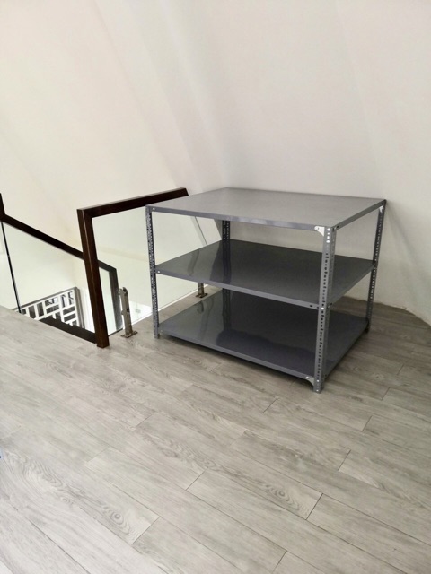 Kệ sắt v lỗ đa năng 3 tầng dài 1m, Rộng 0,3m cao 1m