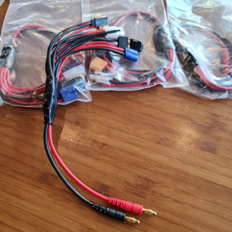 Bộ Sạc Pin Cân Bằng 2S- 6S -  Nicd /Pb /Lipo/ LiIon/ Life NiMh  -) Imax B6Ac Màn Hình Lcd Kỹ thuật số.