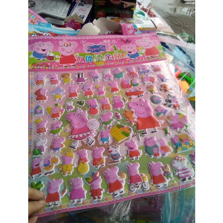 Đồ chơi hình dán heo peppa