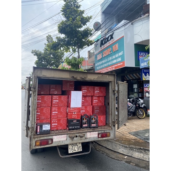 Dầu nhớt Motul H-Tech 100 4T 10w40 1L