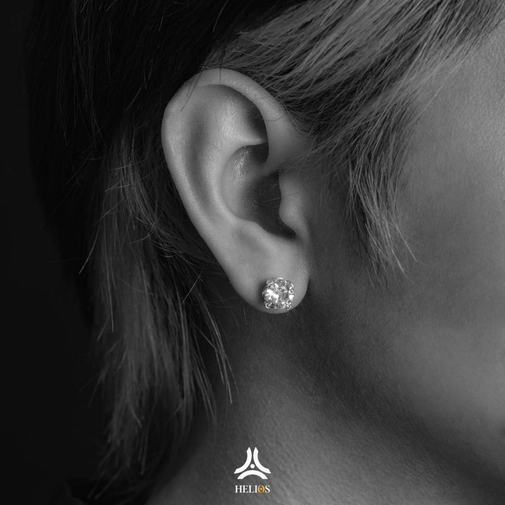 Khuyên tai bạc nam, nữ HeliSilver Dragon claw S925 - 5mm KTB155