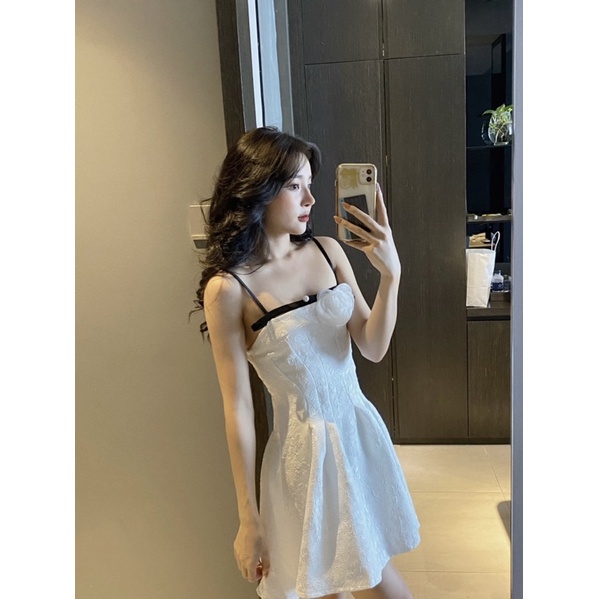 Váy gấm tiểu thư