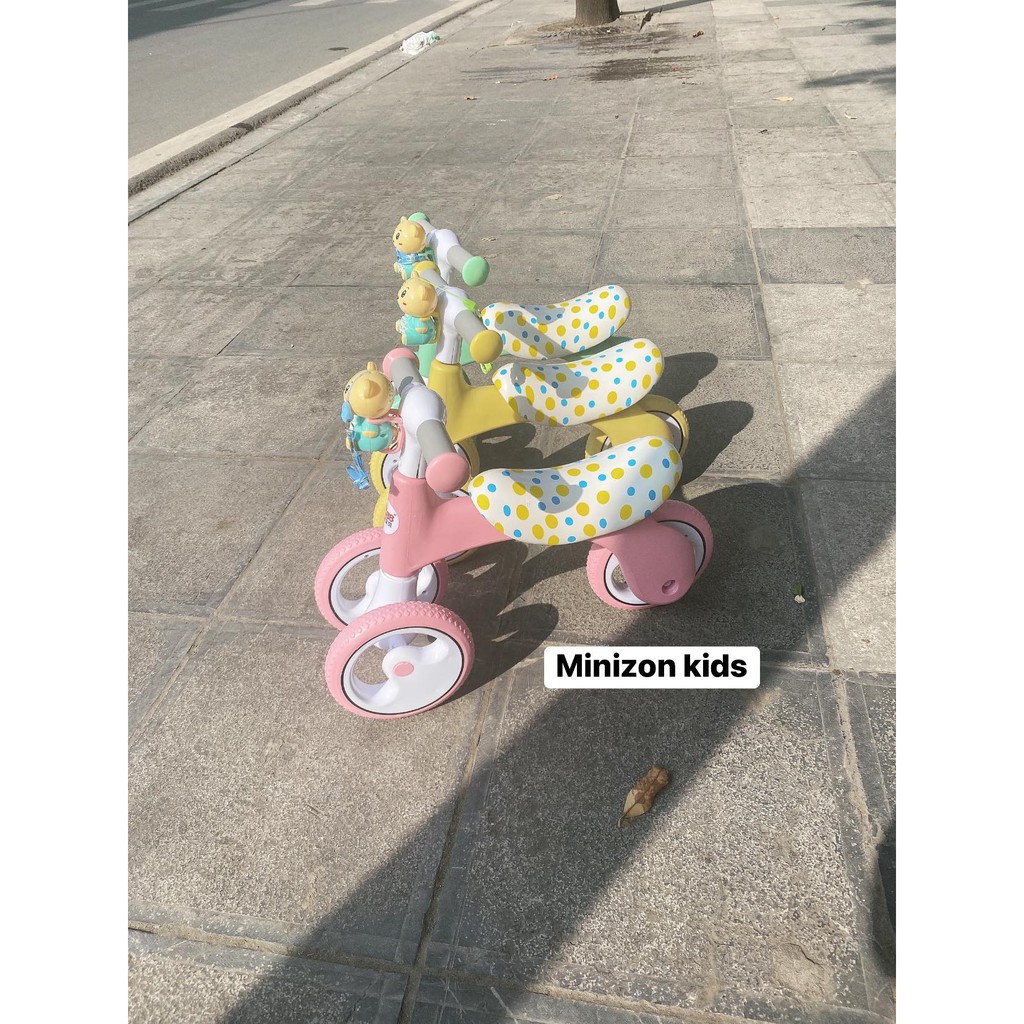 Xe chòi chân đầu hình gấu