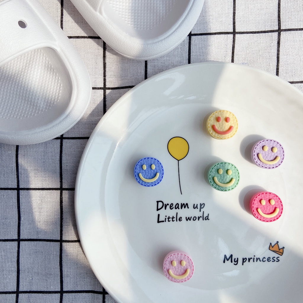 Bộ 6 Phụ Kiện Hình Mặt Cười Dùng Trang Trí Giày/Giày Cho Nữ DIY