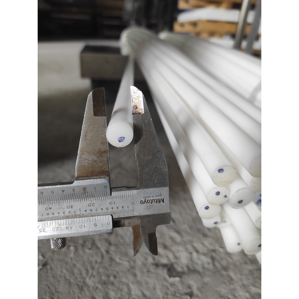 Thanh nhựa POM Hàn Quốc phi tròn đặc D8x1000, D10x1000, D12x1000 và D15x1000mm