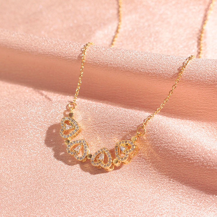 Dây Chuyền Thép Không Gỉ Mạ Vàng 18k Mặt Hình Cỏ Bốn Lá Đính Đá Kim Cương Nhân Tạo