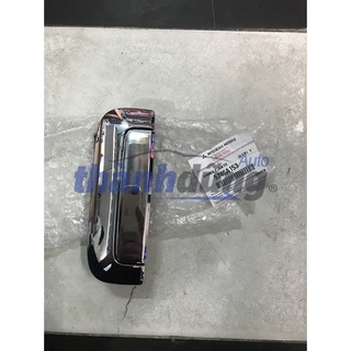 Tay mở cửa thùng sau mitsubishi triton-5746a153
