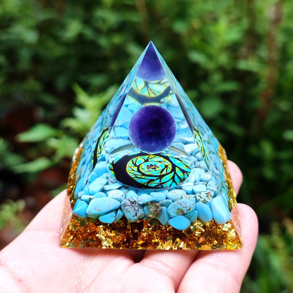 Phật Orgone Kim tự tháp Chữa bệnh Pha lê tự nhiên Đá Chakra Reiki Cân bằng năng lượng Máy phát điện Orgonite Kim tự tháp Công cụ thiền định