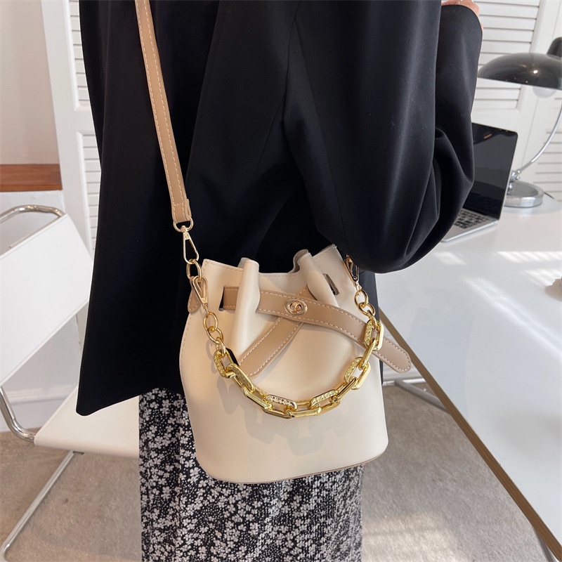 Túi Đeo Chéo Vai Dáng Xô 2022 Thời Trang Cao Cấp Cho Nữ