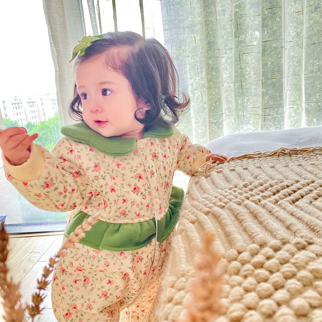 Áo liền quần SANLUTOZ tay dài in hoa dễ thương giữ ấm mùa đông cho bé gái sơ sinh