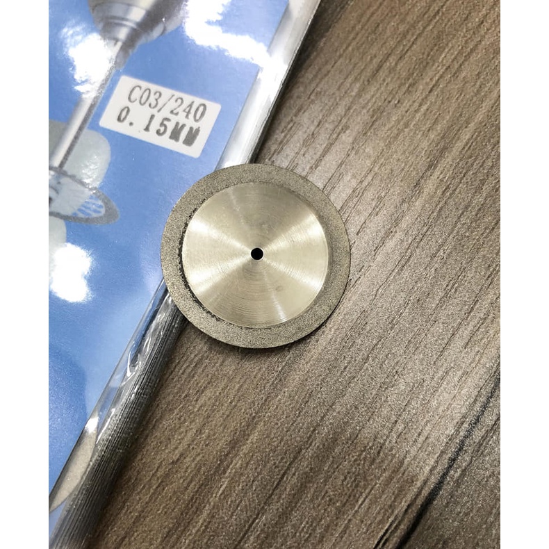Đĩa cắt kim cương dùng để cắt sứ, sườn zirconia, nhựa