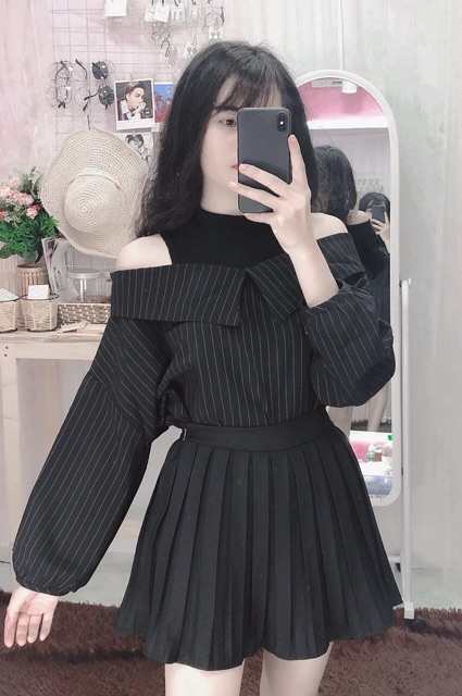 Set áo tay dài phối chân váy xoè