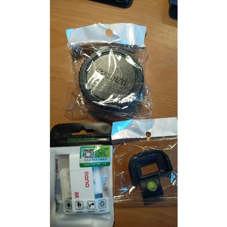 nắm body+len, cao su ống ngắm + đậy chân đèn cho máy ảnh DSLR 650D,700D..., đầu đọc thẻ sd. | BigBuy360 - bigbuy360.vn