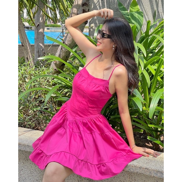 Đầm 2 dây hồng