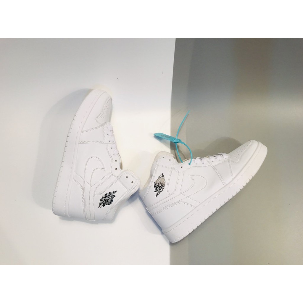 Air Jordan!Giày Thể Thao Cổ Cao Chống Trượt Không Thấm Nước Thoáng Khí Thời Trang Cho Nữ
