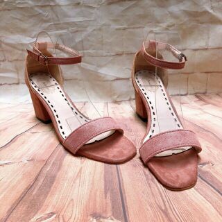 Sandal Gót Vuông 7 Phân Da Lộn Hót 2019