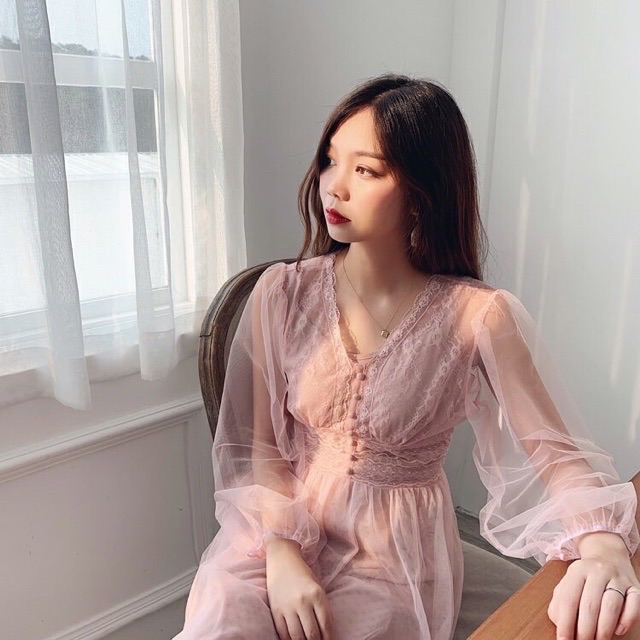 Đầm công chúa tay voan