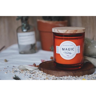 Nến thơm Magic Holiday (Scented Candles-8.8oz)