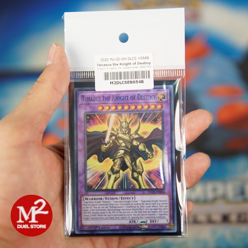Lá bài Yugioh DLCS-EN054B Timaeus the Knight of Destiny – Ultra Rare BLUE - Đóng gói theo tiêu chuẩn M2SCCQ-Lite